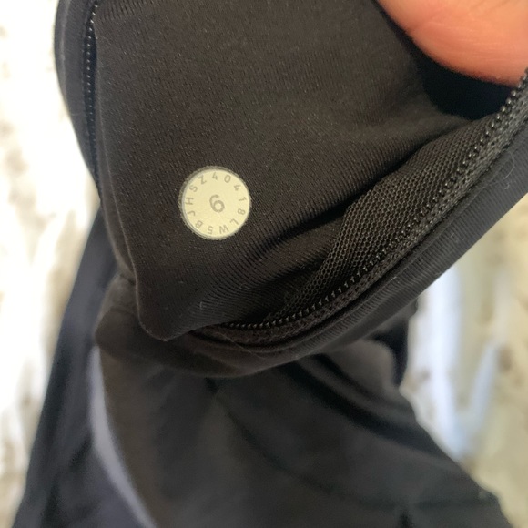 Lululemon Swift Speed Legging - Picture 2 of 2